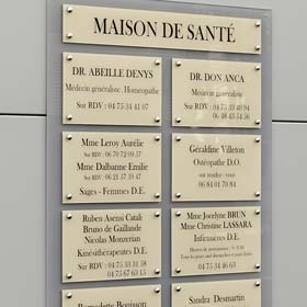 Tableau multi-plaques maison de santé