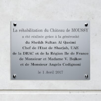 Plaque commémorative aluminium anodisé mat, gravure laser noire